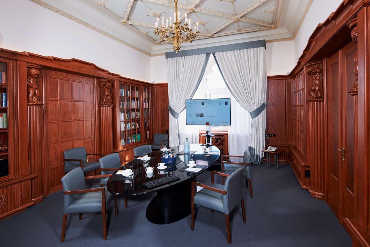 Hotel Schloss Eckberg Dresden